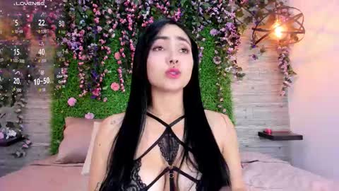 Chloe online show from 23, 12, 2025