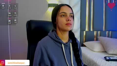  Chloe Harper  online show from 30, 6, 2026