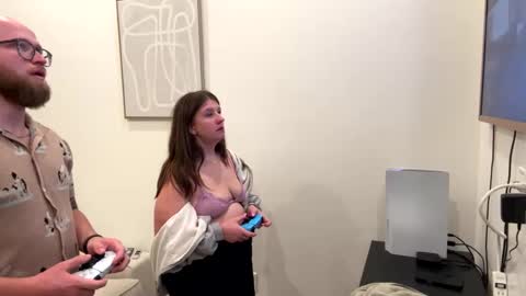 chloejaxxx online show from 14, 9, 2025