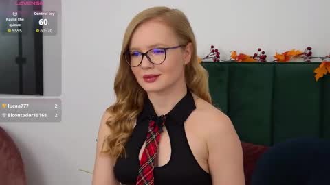 Chloe online show from 6, 10, 2025