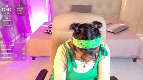 Chloe rosse online show from 10, 9, 2025