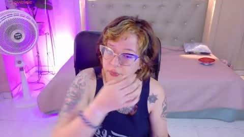 Snapshot of chloerossee chatting on 15, 6, 2026 Chloe rosse online show from 15, 6, 2026