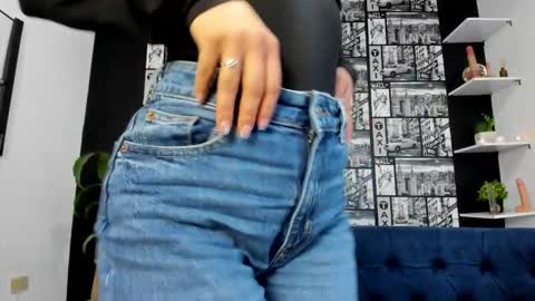 ChloeTurner  online show from 29, 11, 2025