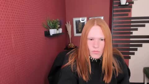 Snapshot of chloevalentinee chatting on 7, 10, 2025 Chloe online show from 7, 10, 2025