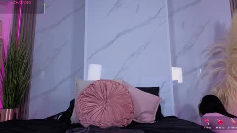 Chlooe online show from 3, 2, 2026