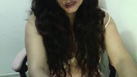 chochohot45 online show from 2, 12, 2025