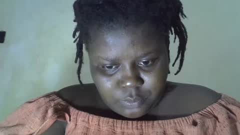Snapshot of choclate_goddess chatting on 7, 7, 2026 Paula online show from 7, 7, 2026