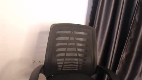 zi online show from 12, 10, 2025