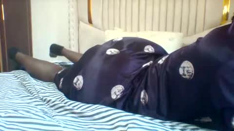 chocobabe002 online show from 25, 11, 2025