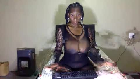 Snapshot of chocolate808 chatting on 5, 10, 2025 Exotic Chocolate online show from 5, 10, 2025
