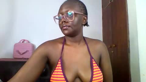 chocolate babes online show from 26, 10, 2025