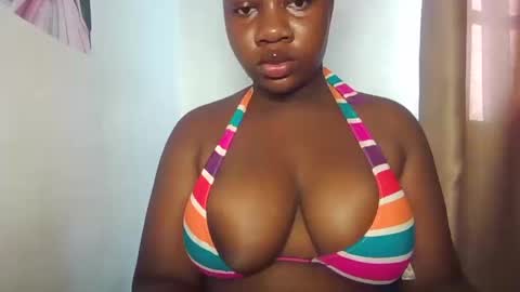 chocolateassgirl61 online show from 13, 3, 2026