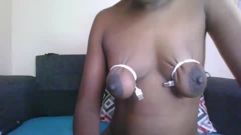 Snapshot of chocolatebby90 chatting on 3, 10, 2025 chocolatebby90 online show from 3, 10, 2025