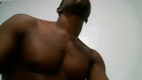 Snapshot of chocolatedolla chatting on 23, 12, 2024 chocolatedolla online show from 23, 12, 2024