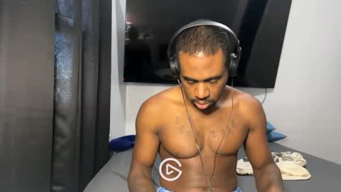 Snapshot of chocolatedolla chatting on 20, 1, 2025 chocolatedolla online show from 20, 1, 2025