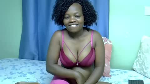 Snapshot of chocolateebonyxo chatting on 6, 7, 2026 Chocolate Ebony online show from 6, 7, 2026