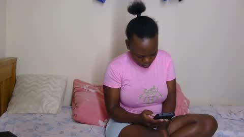 Snapshot of chocolateebonyxo chatting on 4, 8, 2026 Chocolate Ebony online show from 4, 8, 2026