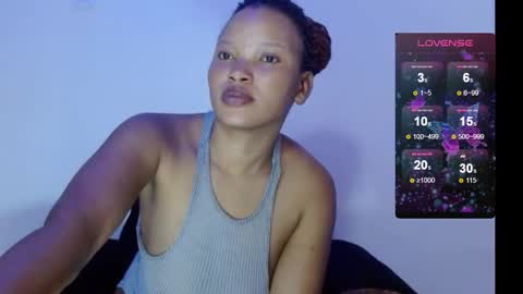 chocolatemilkebony online show from 7, 3, 2025