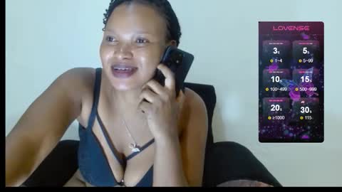 chocolatemilkebony online show from 25, 9, 2025