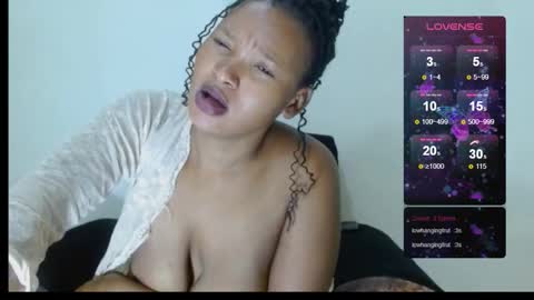 chocolatemilkebony online show from 7, 10, 2025