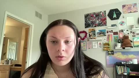 chocolatevanillaswirl3 online show from 11, 4, 2026