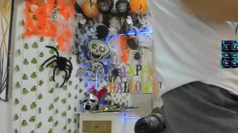 Chorey Thaylor online show from 15, 10, 2025