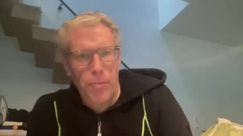 choupipat1 online show from 28, 2, 2025