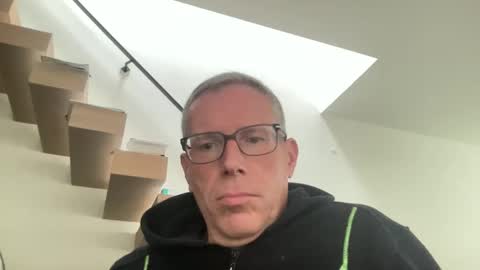 choupipat1 online show from 12, 3, 2025