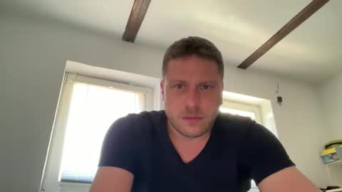 Chris online show from 8, 4, 2026