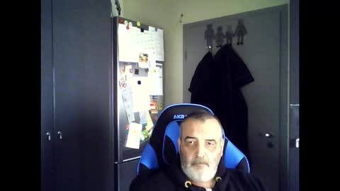 Chris online show from 16, 9, 2025