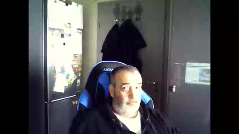 Chris online show from 19, 9, 2025