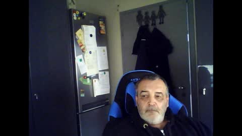 Chris online show from 15, 5, 2026
