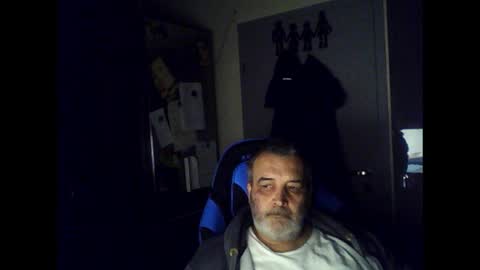 Chris online show from 22, 5, 2026
