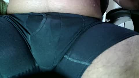 Snapshot of chris4u4fun chatting on 5, 10, 2025 Chris4u4fun online show from 5, 10, 2025