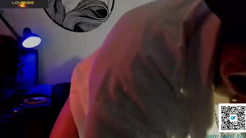 chris_angel01 online show from 15, 12, 2024