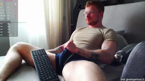 redhead thief of sausages and hearts online show from 3, 4, 2026