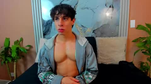 Chris Evans online show from 14, 11, 2025