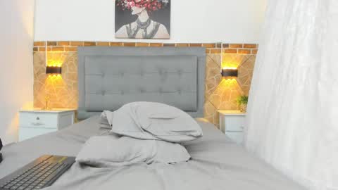 chris_kizz online show from 12, 1, 2025