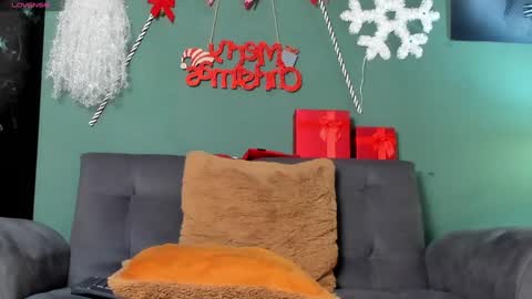 Snapshot of chris_macgregoor chatting on 15, 12, 2024 Chriz online show from 15, 12, 2024