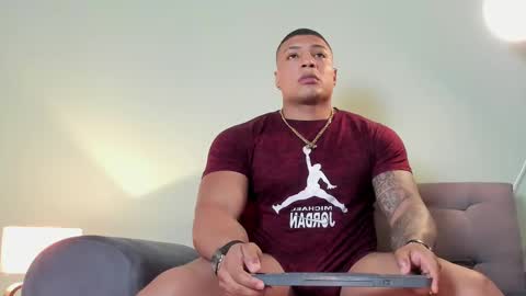 Snapshot of chris_macgregoor chatting on 6, 3, 2025 Chriz online show from 6, 3, 2025