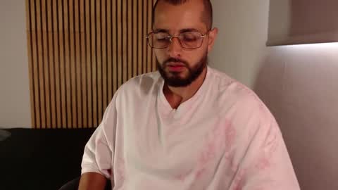 cris         Twitter magnum101010 insta magnumc20 online show from 24, 10, 2025