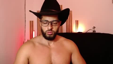 Snapshot of chris_magnum_ chatting on 14, 6, 2026 cris Twitter magnum101010 insta magnumc20 online show from 14, 6, 2026