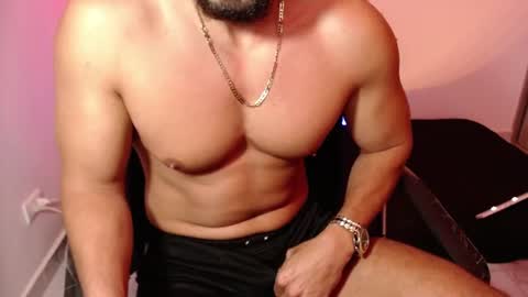 Snapshot of chris_magnum_ chatting on 20, 6, 2026 cris Twitter magnum101010 insta magnumc20 online show from 20, 6, 2026