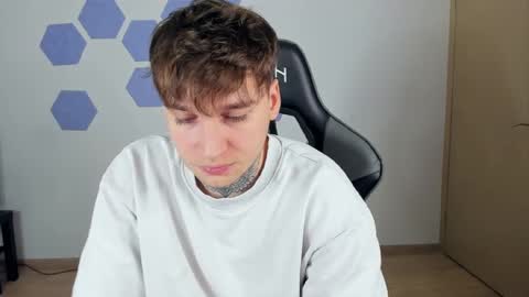 Chris Tyson online show from 16, 1, 2025