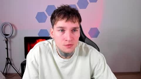 Chris Tyson online show from 17, 12, 2025