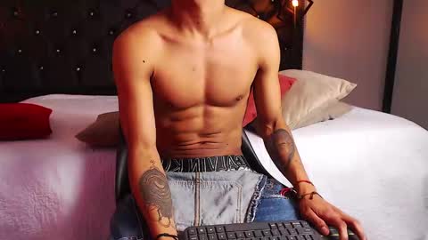 Snapshot of chris_weell chatting on 5, 12, 2024 Chris Weell online show from 5, 12, 2024