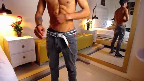 Snapshot of chris_weell chatting on 7, 12, 2024 Chris Weell online show from 7, 12, 2024