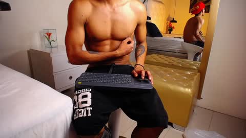 Snapshot of chris_weell chatting on 3, 1, 2025 Chris Weell online show from 3, 1, 2025