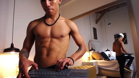 Snapshot of chris_weell chatting on 21, 1, 2025 Chris Weell online show from 21, 1, 2025