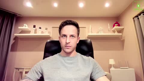 Chris online show from 6, 2, 2025